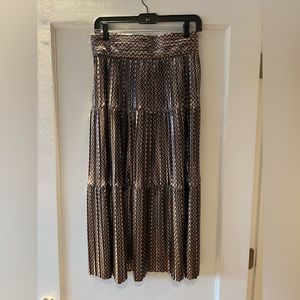 Ba&sh Skirt Size Medium (2). Great for holidays!